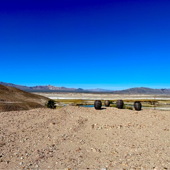 Meet your Posher, Jennifer - Picture 1 of 1